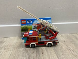 Lego City 60107 Camión de Bomberos con escalera