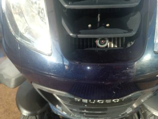 MEGASCOOTER PEUGEOT 3 RUEDAS CARNE B 11 /27