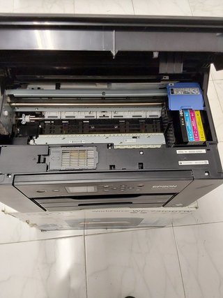 Impresora de inyección de tinta monofunción WorkForce WF-7310DTW A3+ con conectividad inalámbrica e impresión a doble cara