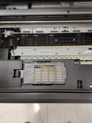 Impresora de inyección de tinta monofunción WorkForce WF-7310DTW A3+ con conectividad inalámbrica e impresión a doble cara