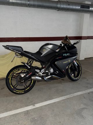 Yamaha YZF R125 2013