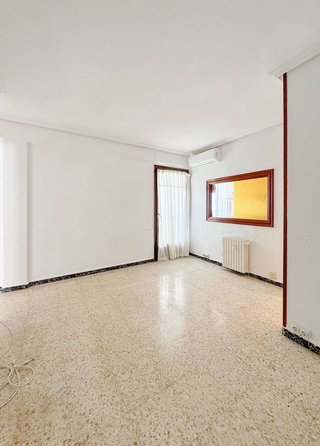 Piso en alquiler en Delicias en Zaragoza
