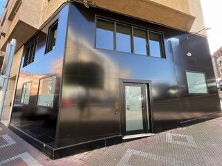 Local comercial en alquiler en Muriedas en Camargo