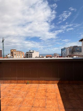 Ático en alquiler en Centro en Gijón