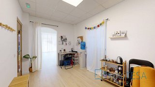 Local comercial en alquiler en Centre - Eixample – Can Llobet – Can Serra en Barbera del Vallès