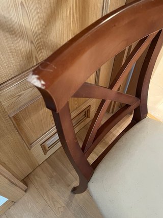 Pack 4 Sillas Clásicas Madera y Tela Beige