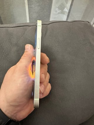 iPhone 12 Apple