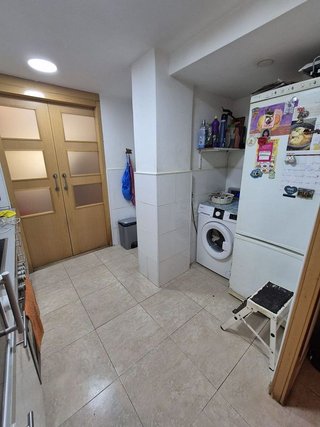 Local comercial en venta en Can Serra en Hospitalet de Llobregat, L´