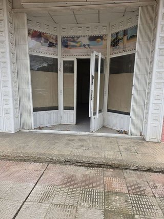 Local comercial en venta en Parque Palomar – Bombarda en Zaragoza