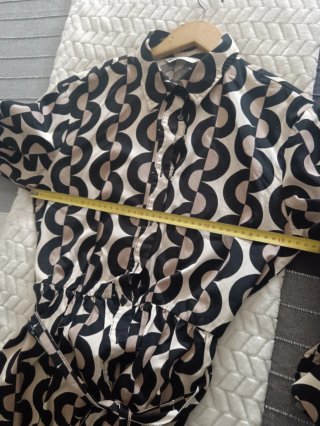 Vestido Stradivarius manga larga estampado S