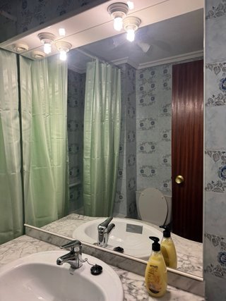 Mueble de baño mármol y madera