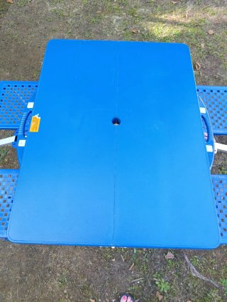Mesa Camping Plegable Azul con Asientos