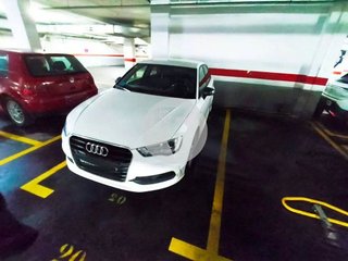 Garaje en venta en La Cogullada en Terrassa