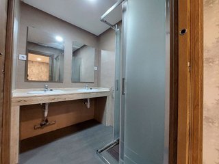 Local comercial en venta en Primera Fase - Nuevo Tres Cantos en Tres Cantos
