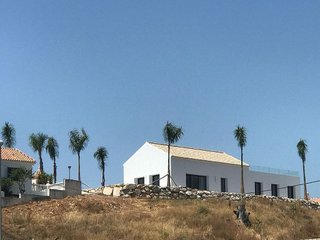 Chalet en alquiler en Chaparil - Torrecilla en Nerja