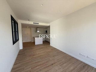 Piso en alquiler en Domeny - Fontajau - Taialà en Girona