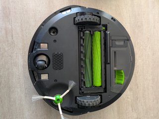 iRobot Roomba i5+ con base de limpieza
