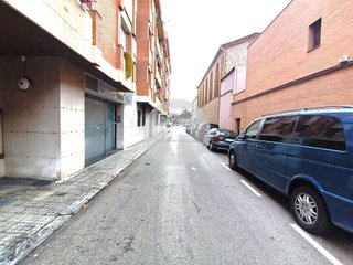 Garaje en venta en La Cogullada en Terrassa