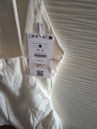 Vestido corto blanco tirantes