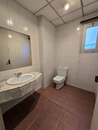 Local comercial en venta en Sant Adrià de Besos