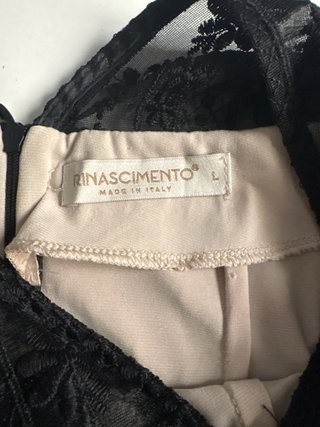 Vestido negro encaje