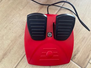 Volante Mario Kart Nintendo + Pedales