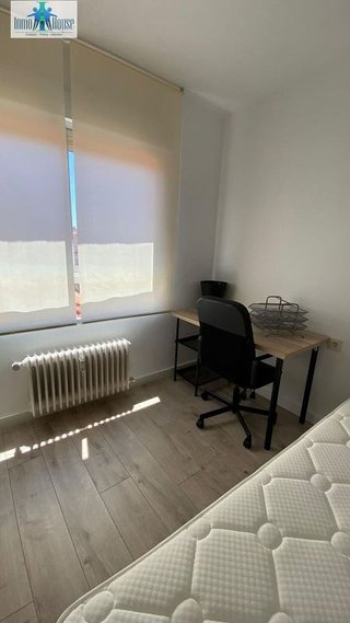Piso en alquiler en Franciscanos en Albacete