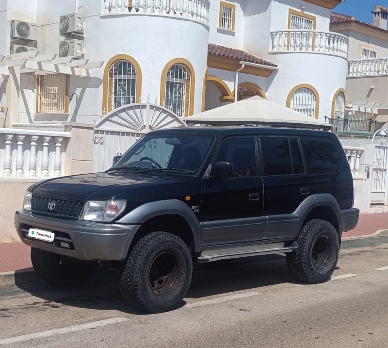 Toyota Land Cruiser 1998 - foto 1