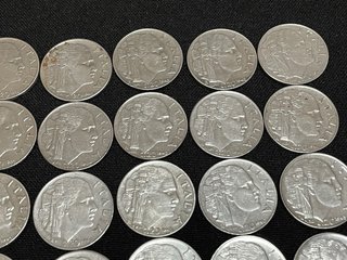 Lote 20 monedas II Guerra Mundial de 1939 a 1943