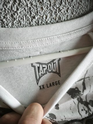 Camiseta Tapout Y2K Vintage Años 2000