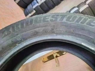 235 60 R18 103V Bridgestone - 1 neumático sin uso