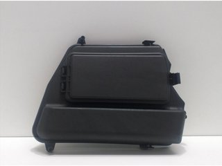 CAJA RELES / FUSIBLES A1645400682 51529