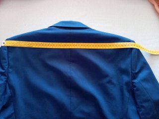 Traje de graduación chico  con pajarita y camisa