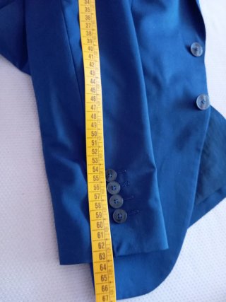 Traje de graduación chico  con pajarita y camisa
