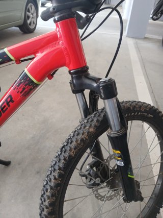 Bicicleta Infantil Rockrider ST 900 Roja