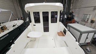 Barco Pegazus 790 Cabinado