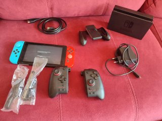 Nintendo Switch Negra y Azul