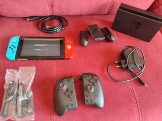 Nintendo Switch Negra y Azul
