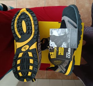 Zapatillas Paredes Seguridad Talla 42 a estrenar
