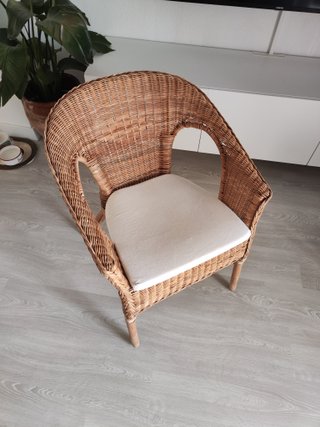 Sillón de ratán AGEN con cojín