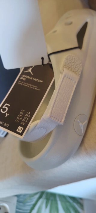 Jordan Hydrip Talla 37.5 Beige