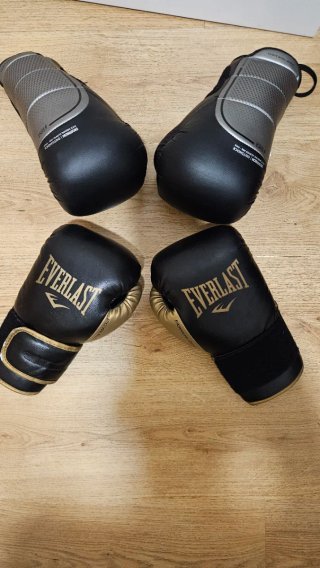 Guantes Boxeo Everlast Powerlock 10Oz y Decathlon