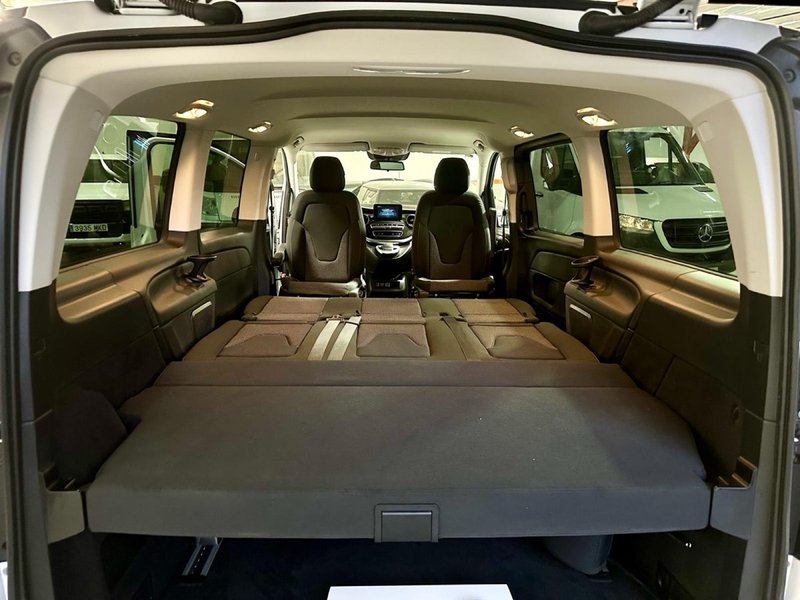 Mercedes-Benz Clase V 2022, foto 17