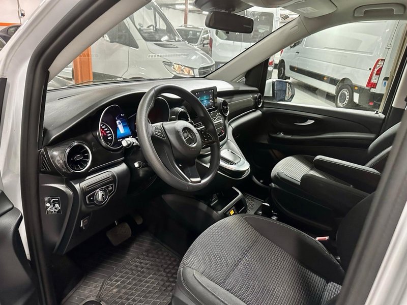 Mercedes-Benz Clase V 2022, foto 8