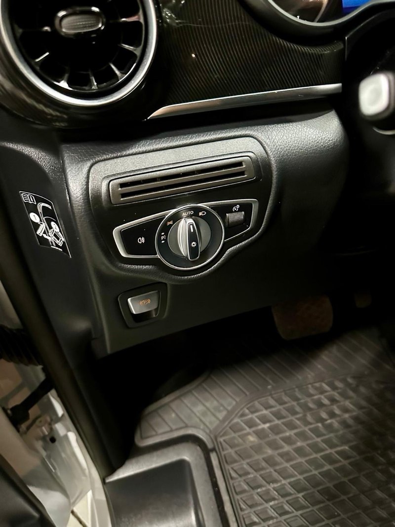 Mercedes-Benz Clase V 2022, foto 26