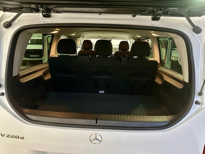 Mercedes-Benz Clase V 2022, foto 22