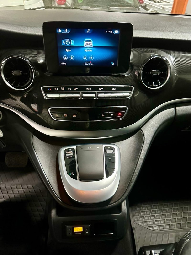 Mercedes-Benz Clase V 2022, foto 24
