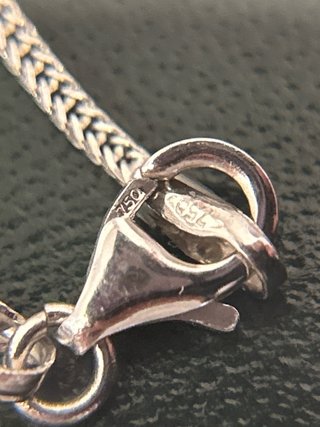 Collar oro blanco