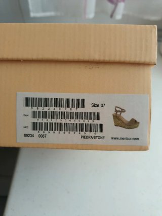 Sandalias cuña doradas