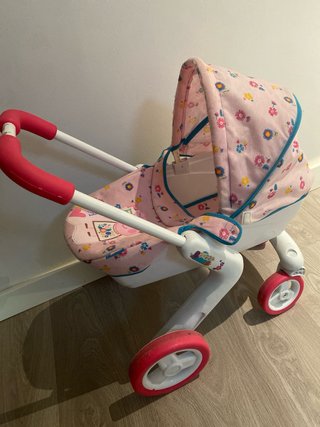 Carrito de muñecas rosa de Peppa Pig